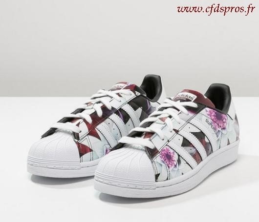 superstar metal toe adidas rose